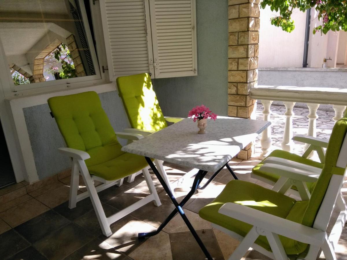 Apartmani Korade ヴィル エクステリア 写真