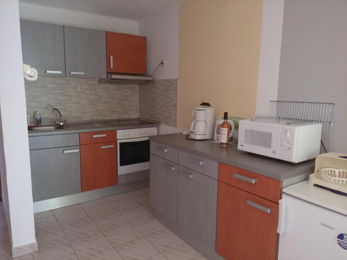 Apartmani Korade ヴィル エクステリア 写真