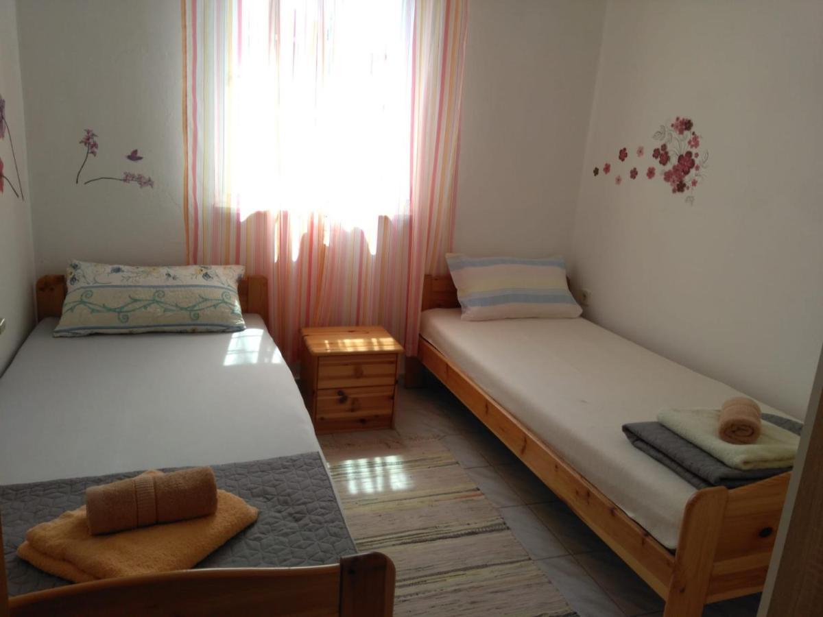 Apartmani Korade ヴィル エクステリア 写真