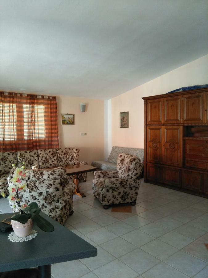 Apartmani Korade ヴィル エクステリア 写真